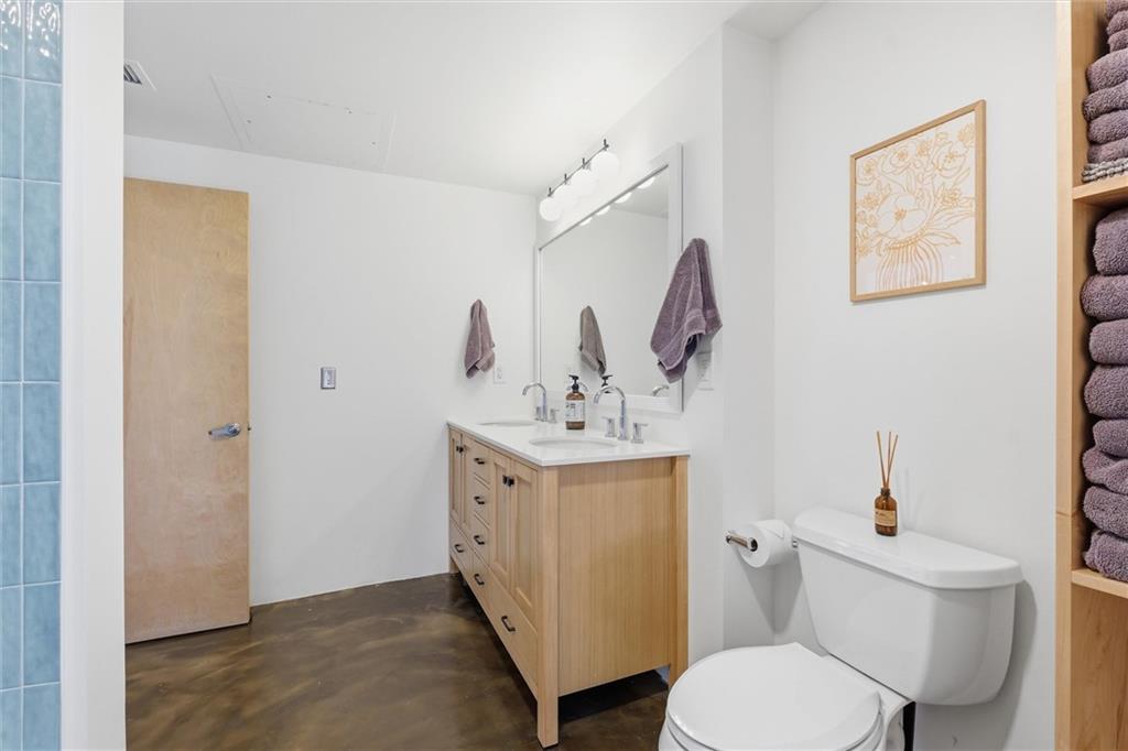 360 West Pershing Road, Unit 190 Kansas City, MO 64108 - Photo 28 of 51