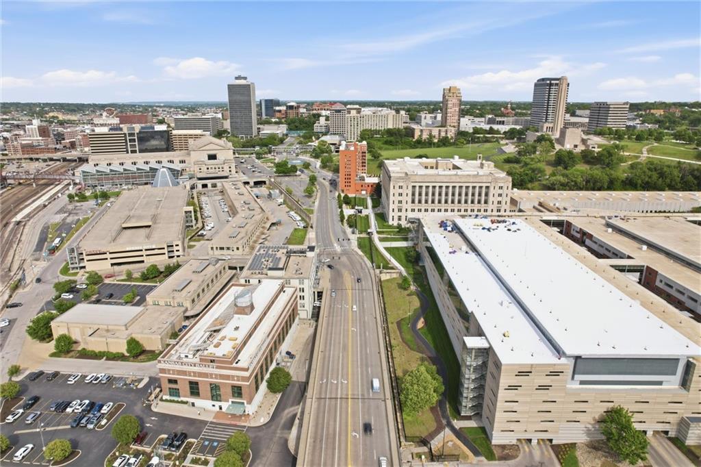 360 West Pershing Road, Unit 190 Kansas City, MO 64108 - Photo 46 of 51