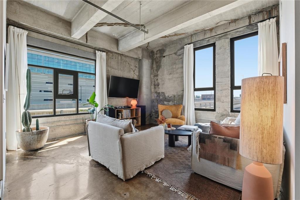 360 West Pershing Road, Unit 190 Kansas City, MO 64108 - Photo 5 of 51