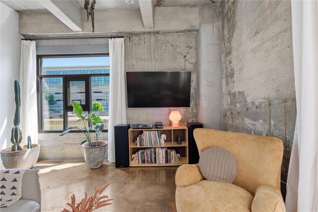 360 West Pershing Road, Unit 190 Kansas City, MO 64108 - Photo 7 of 51
