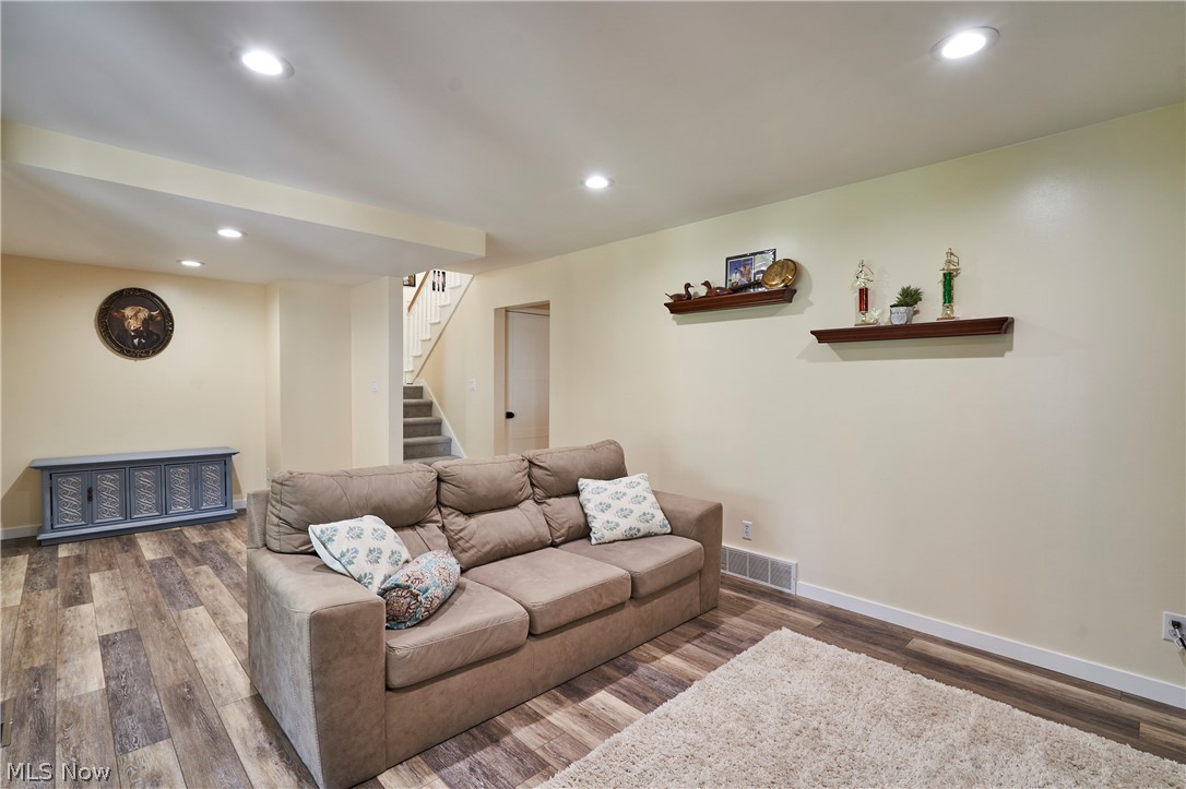 1535 Belle Meade Drive Akron, OH 44321 - Photo 19 of 33