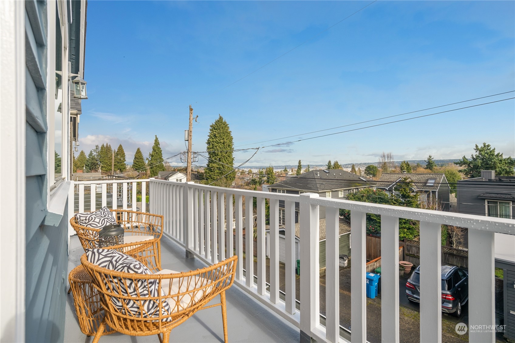1624 38th Avenue East Seattle, WA 98112 - Photo 6 of 39 a view of a chair and tables