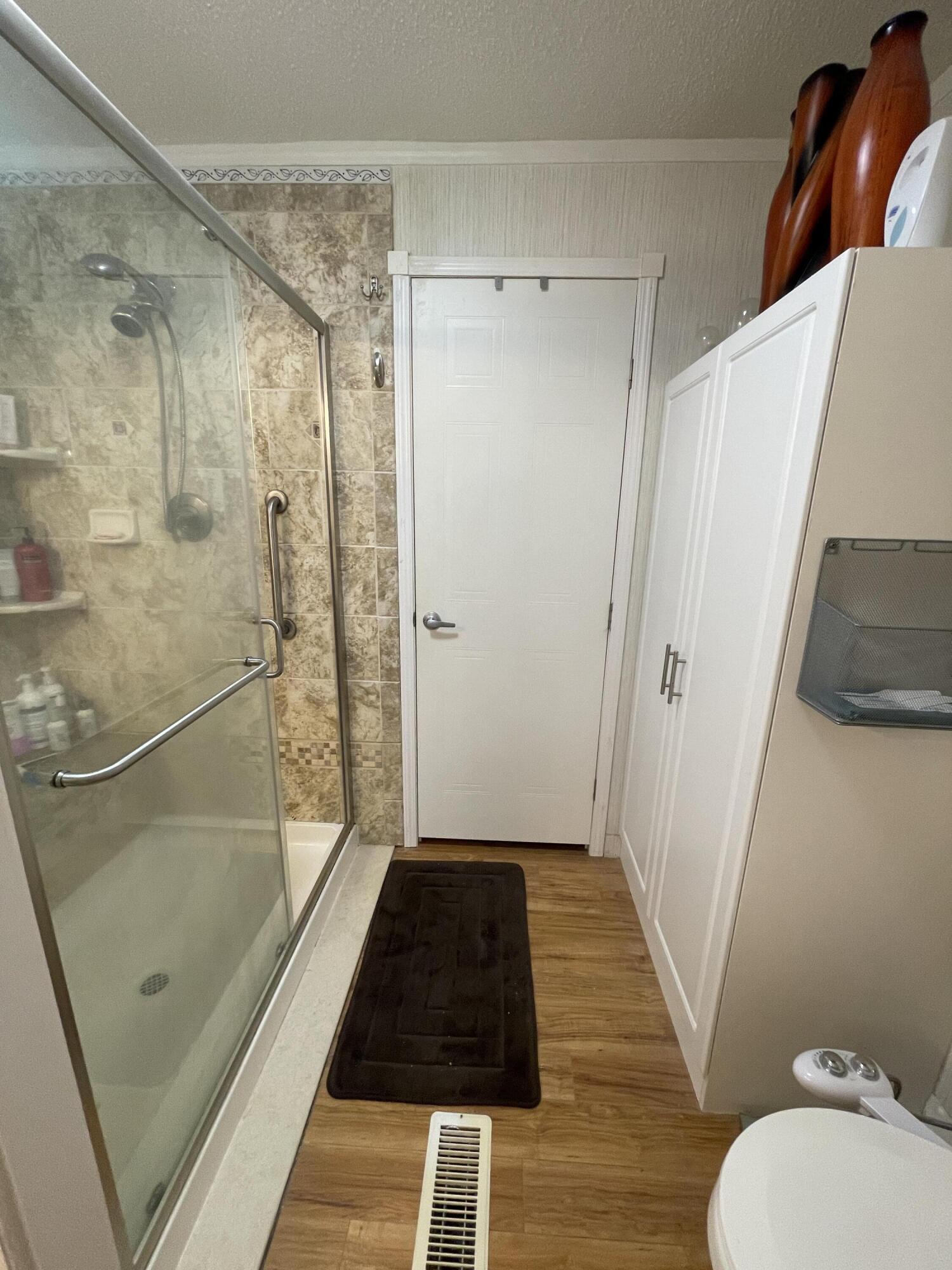 983 Horseshoe Road Augusta, GA 30906 - Photo 15 of 40 Primary tiled shower