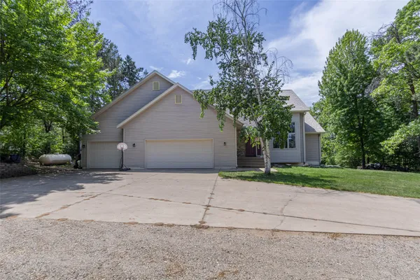 $550,000 | N1698 945th Street, Eau Claire, WI 54701