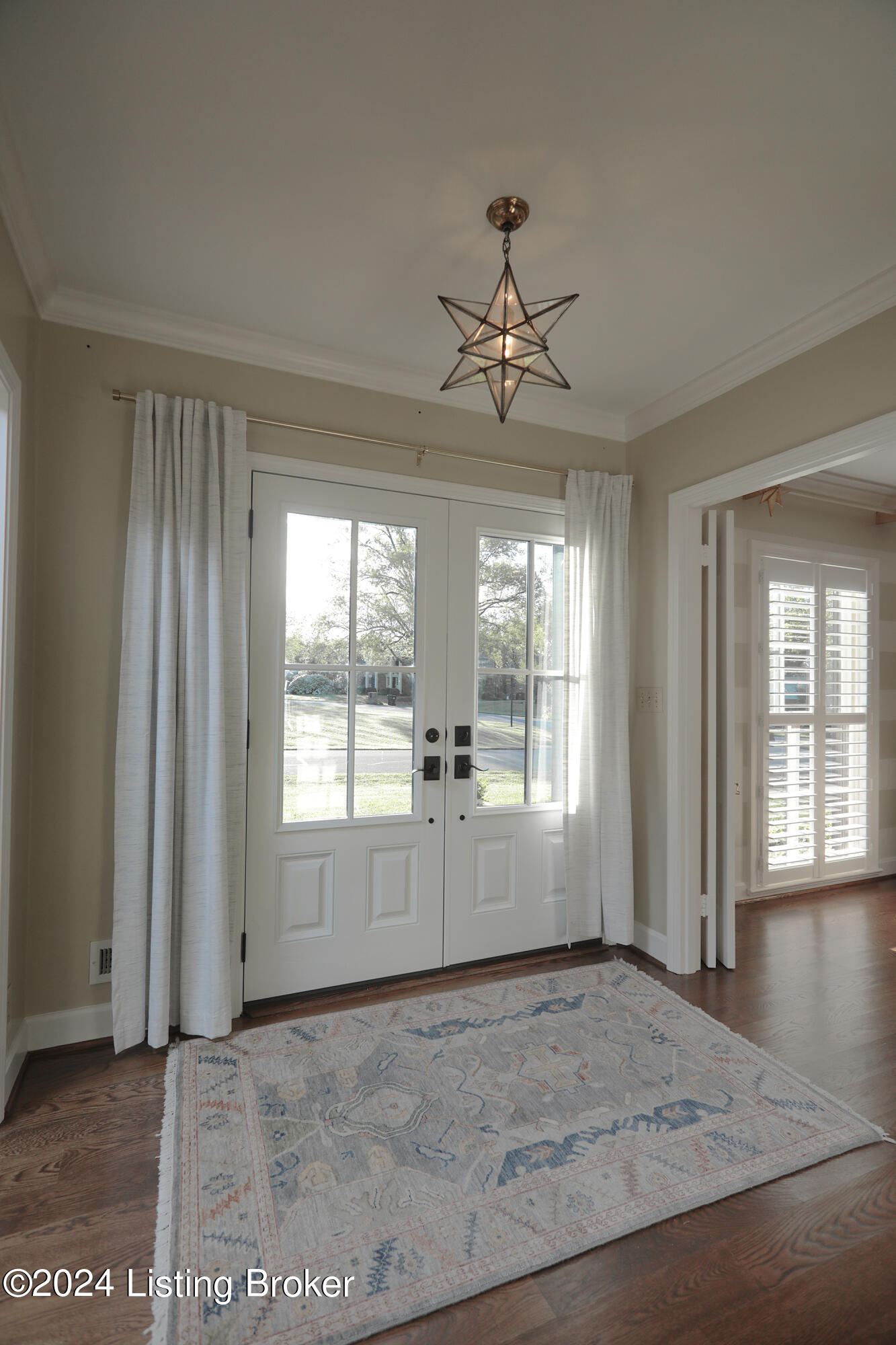 2000 High Ridge Road Louisville, KY 40207 - Photo 6 of 99 2000_High_Ridge_012