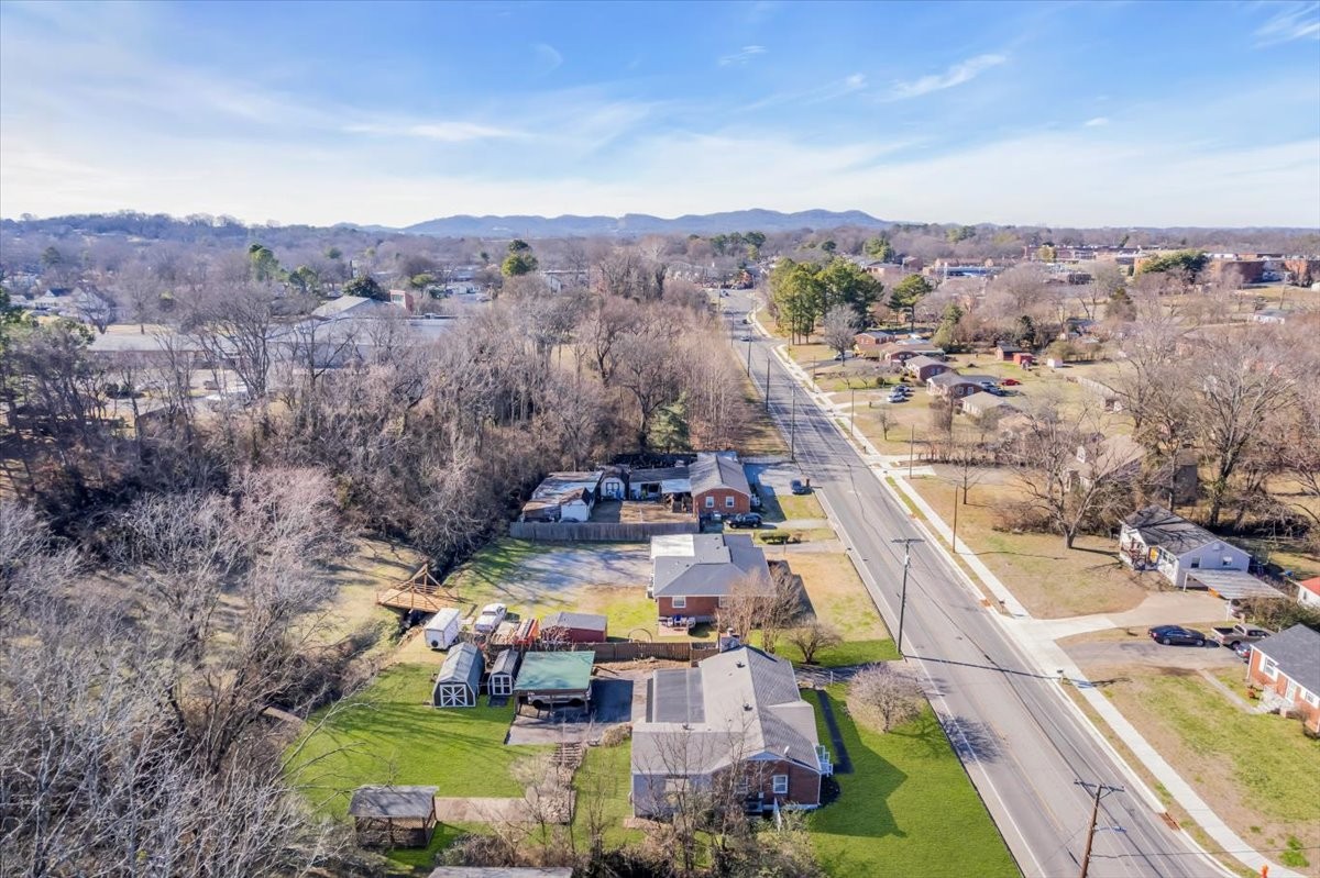361 Tusculum Road Nashville, TN 37211 - Photo 39 of 42 a view of a city from a terrace