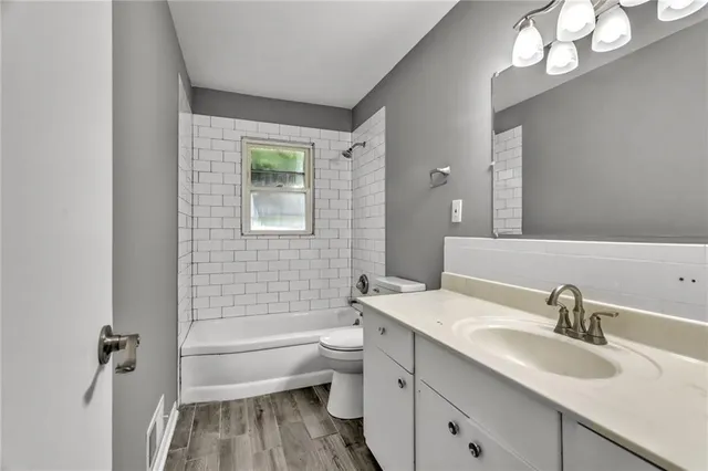 $185,000 | 4811 Evanston Avenue, Kansas City, MO 64133