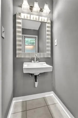 $185,000 | 4811 Evanston Avenue, Kansas City, MO 64133