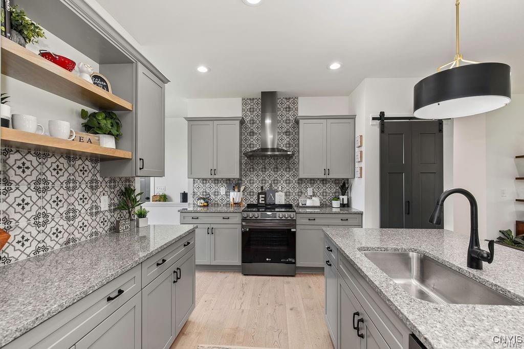 64 Chillingham Way Lysander, NY 13027 - Photo 15 of 28