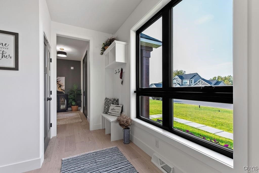 64 Chillingham Way Lysander, NY 13027 - Photo 10 of 28