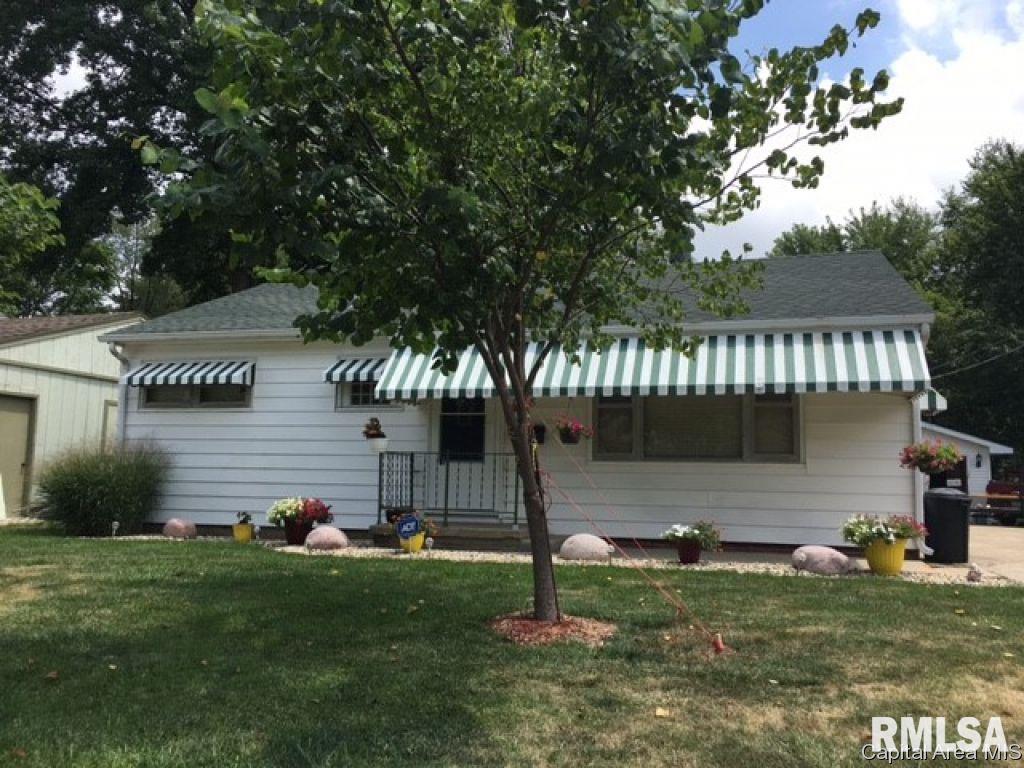 1028 North Walnut Street Springfield, IL 62702 - Photo 1 of 2