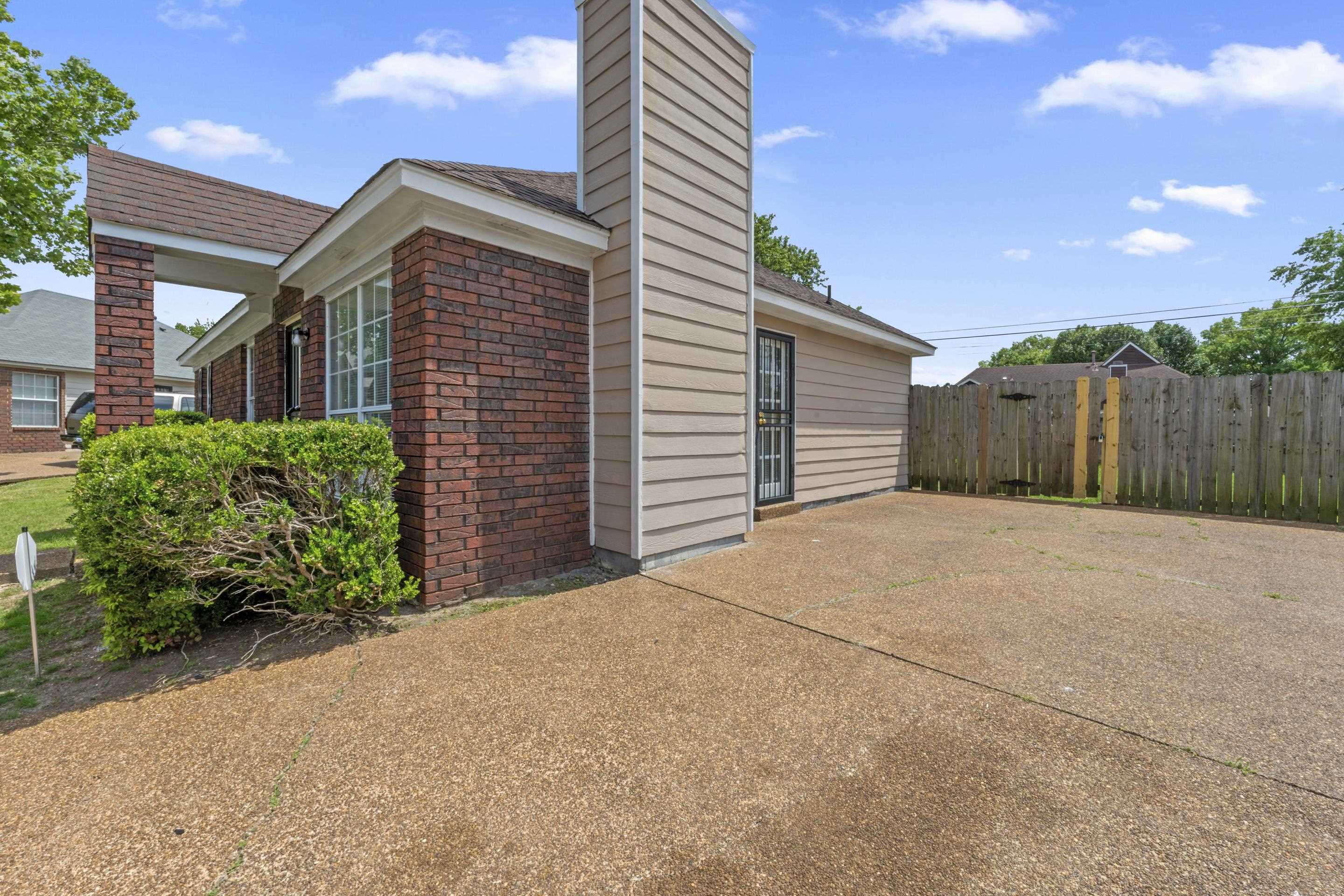 5339 Shady Ridge Cove Memphis, TN 38141 - Photo 30 of 31 There is plenty of parking on the extended driveway.