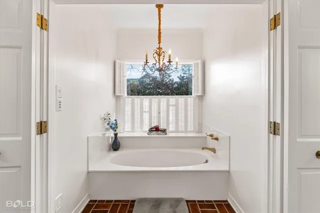 $675,000 | 8621 East Wilderness Way, Shreveport, LA 71106