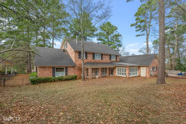 $675,000 | 8621 East Wilderness Way, Shreveport, LA 71106