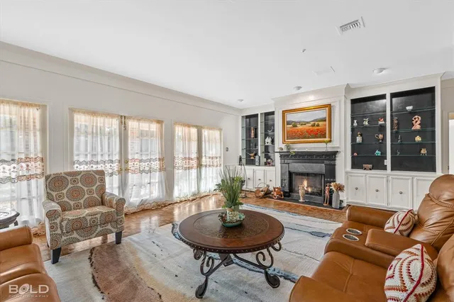 $675,000 | 8621 East Wilderness Way, Shreveport, LA 71106