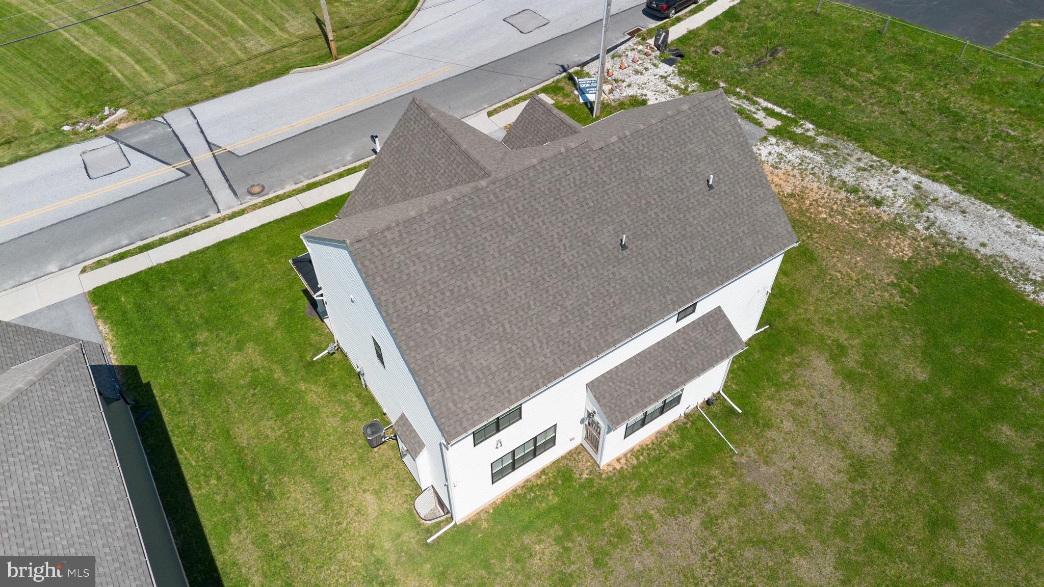 79 Beck Road York, PA 17403 - Photo 37 of 38 a aerial view of a house with a yard