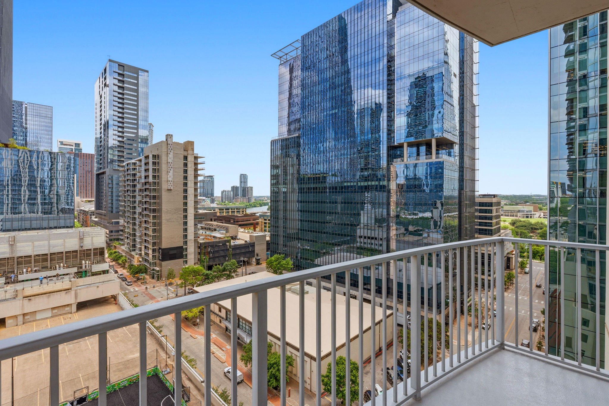 360 Nueces Street, Unit 1303 Austin, TX 78701 - Photo 5 of 40 a view of balcony with city view