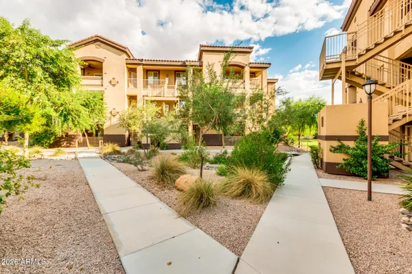 $282,000 | 10136 East Southern Avenue, Unit 2051, Mesa, AZ 85209