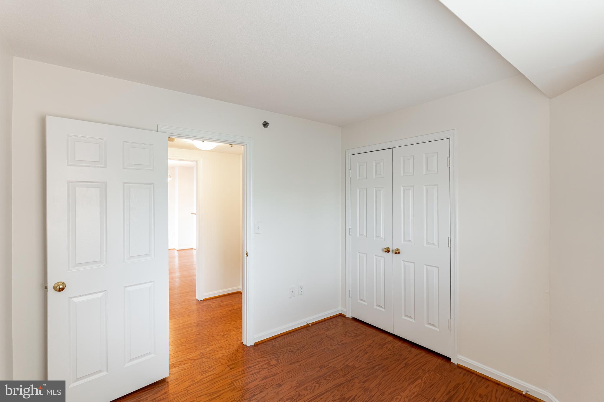 545 East Braddock Road, Unit 404 Alexandria, VA 22314 - Photo 19 of 36
