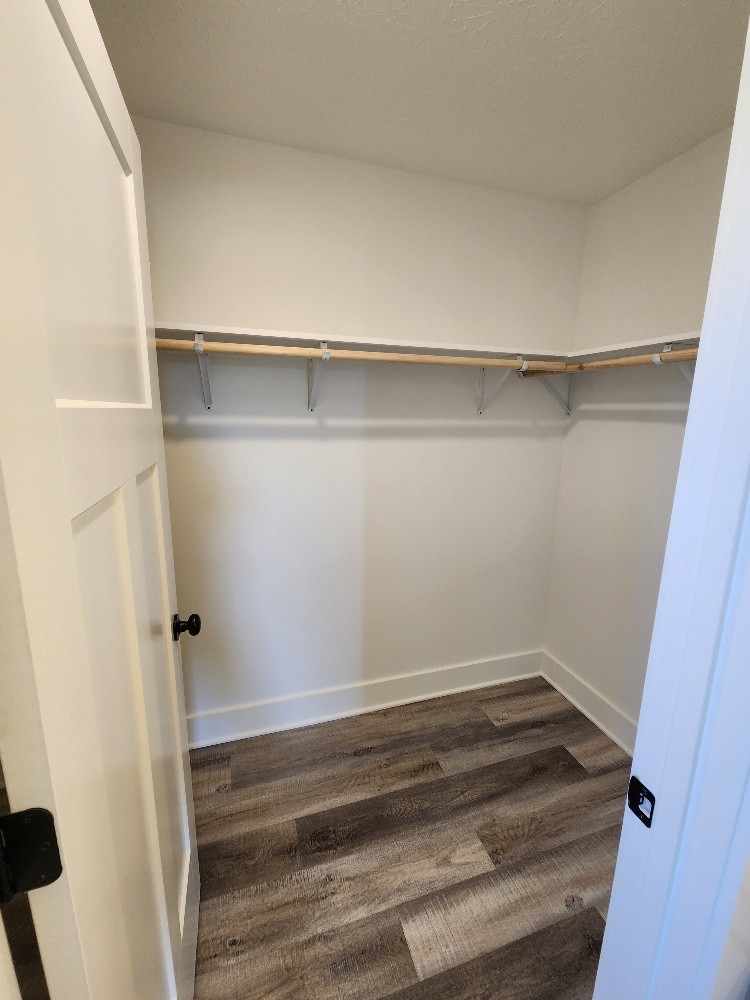670 Armstrong Road Castalian Springs, TN 37031 - Photo 17 of 25 a view of utility room