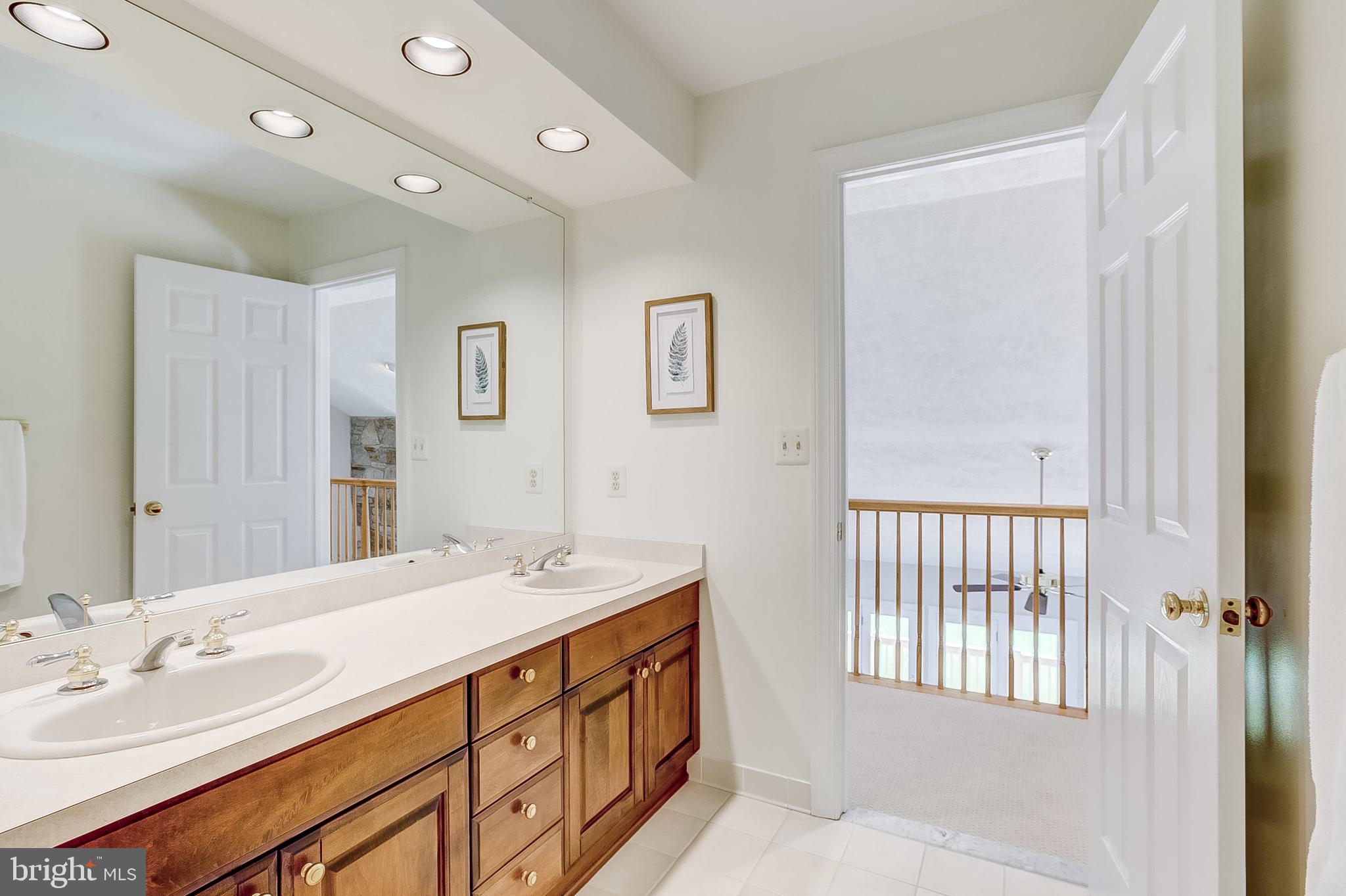 17540 Old Frederick Road Mount Airy, MD 21771 - Photo 35 of 56 Bathroom