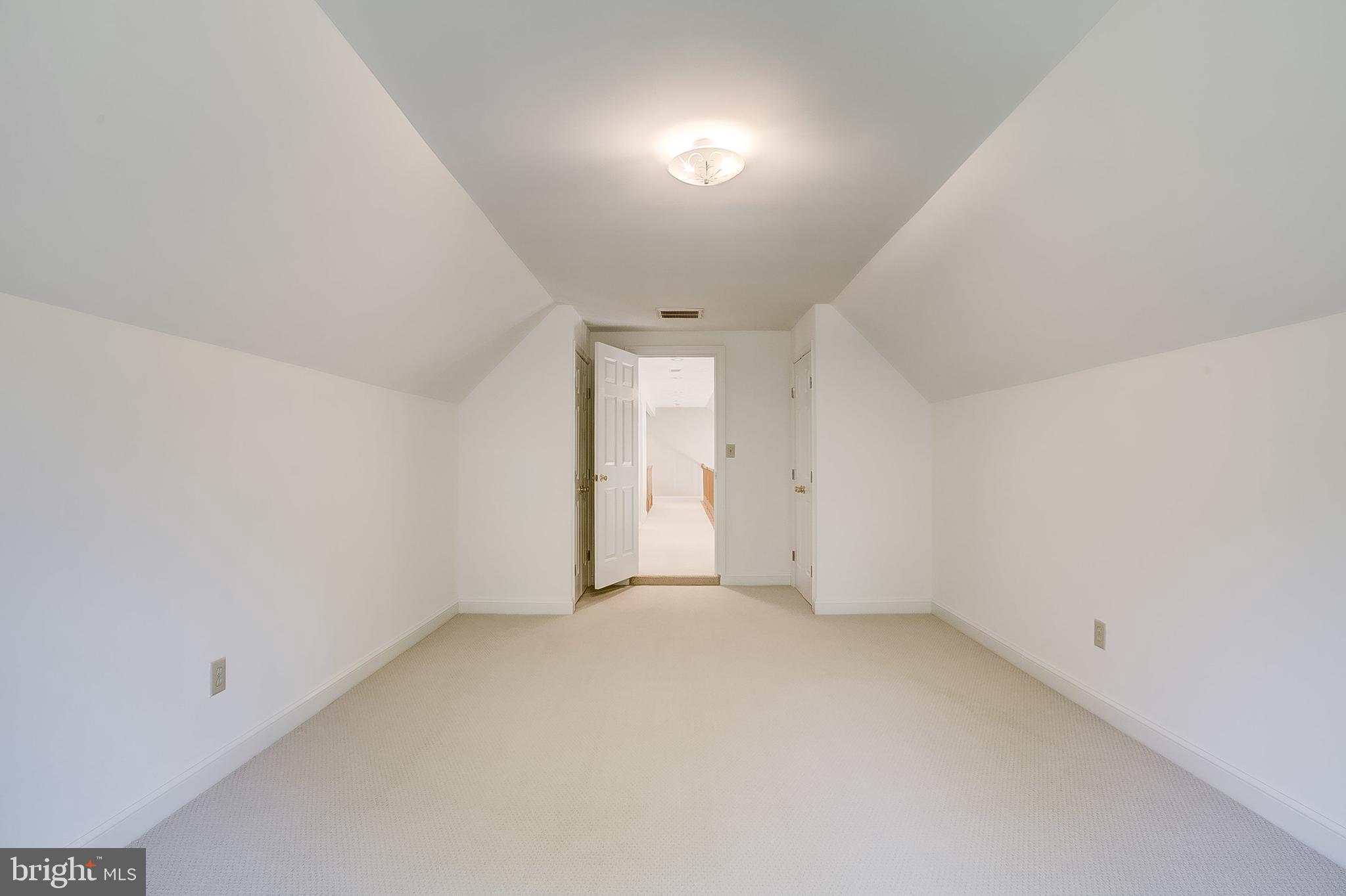 17540 Old Frederick Road Mount Airy, MD 21771 - Photo 41 of 56 Bedroom