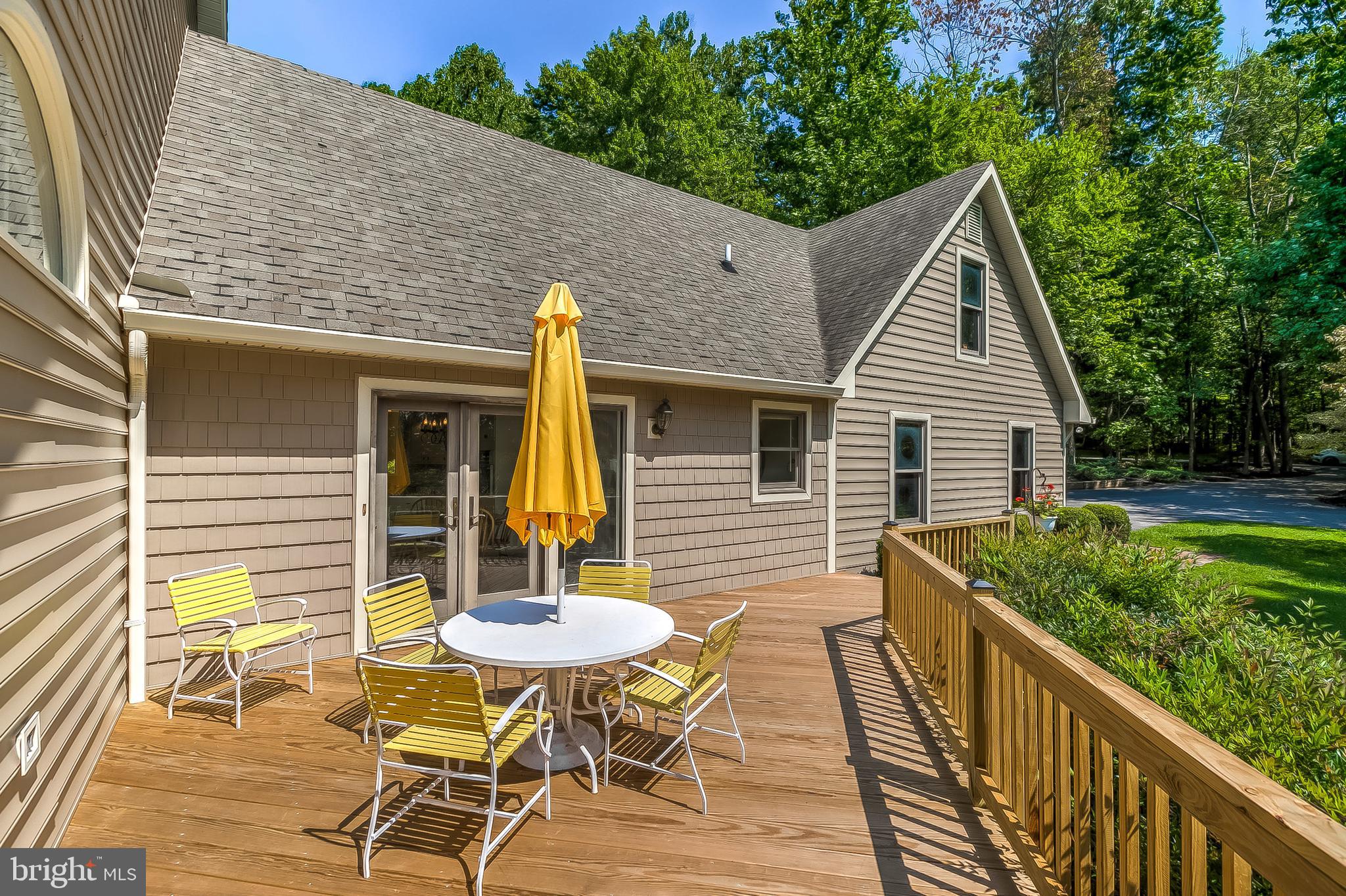 17540 Old Frederick Road Mount Airy, MD 21771 - Photo 48 of 56 Deck