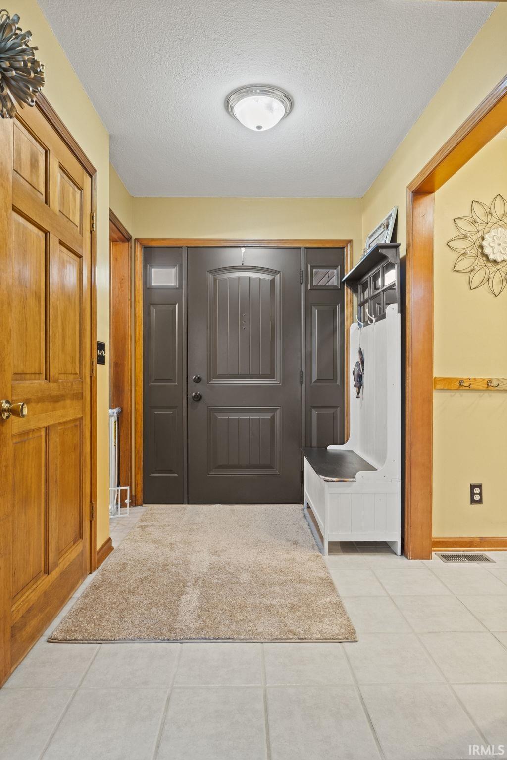 5010 Terry Lake Road Hamilton, IN 46742 - Photo 6 of 36