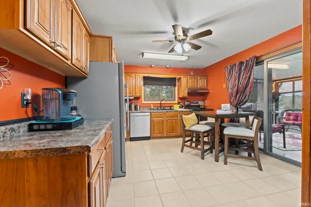 $489,000 | 5010 Terry Lake Road, Hamilton, IN 46742