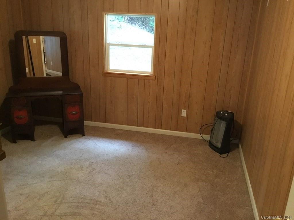 136 Lacy Fern Ridge Sylva, NC 28779 - Photo 10 of 21 Gallery Image 10
