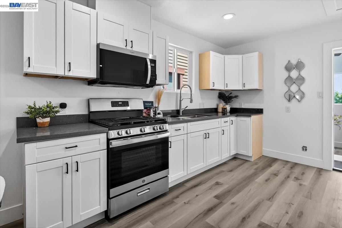 111 Garretson Avenue Rodeo, CA 94572 - Photo 16 of 81