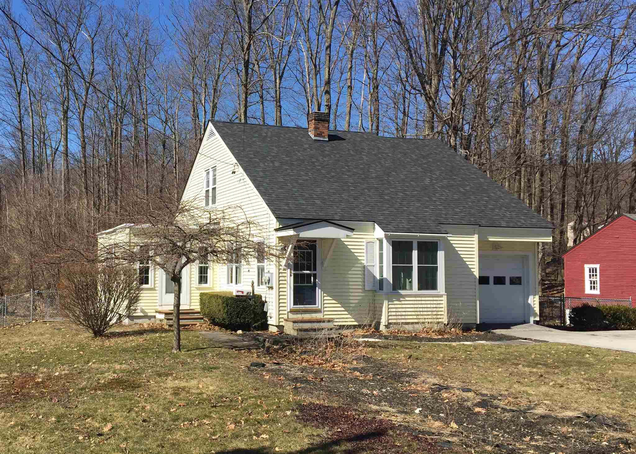43 Cramton Avenue Rutland, VT 05701 - Photo 3 of 35