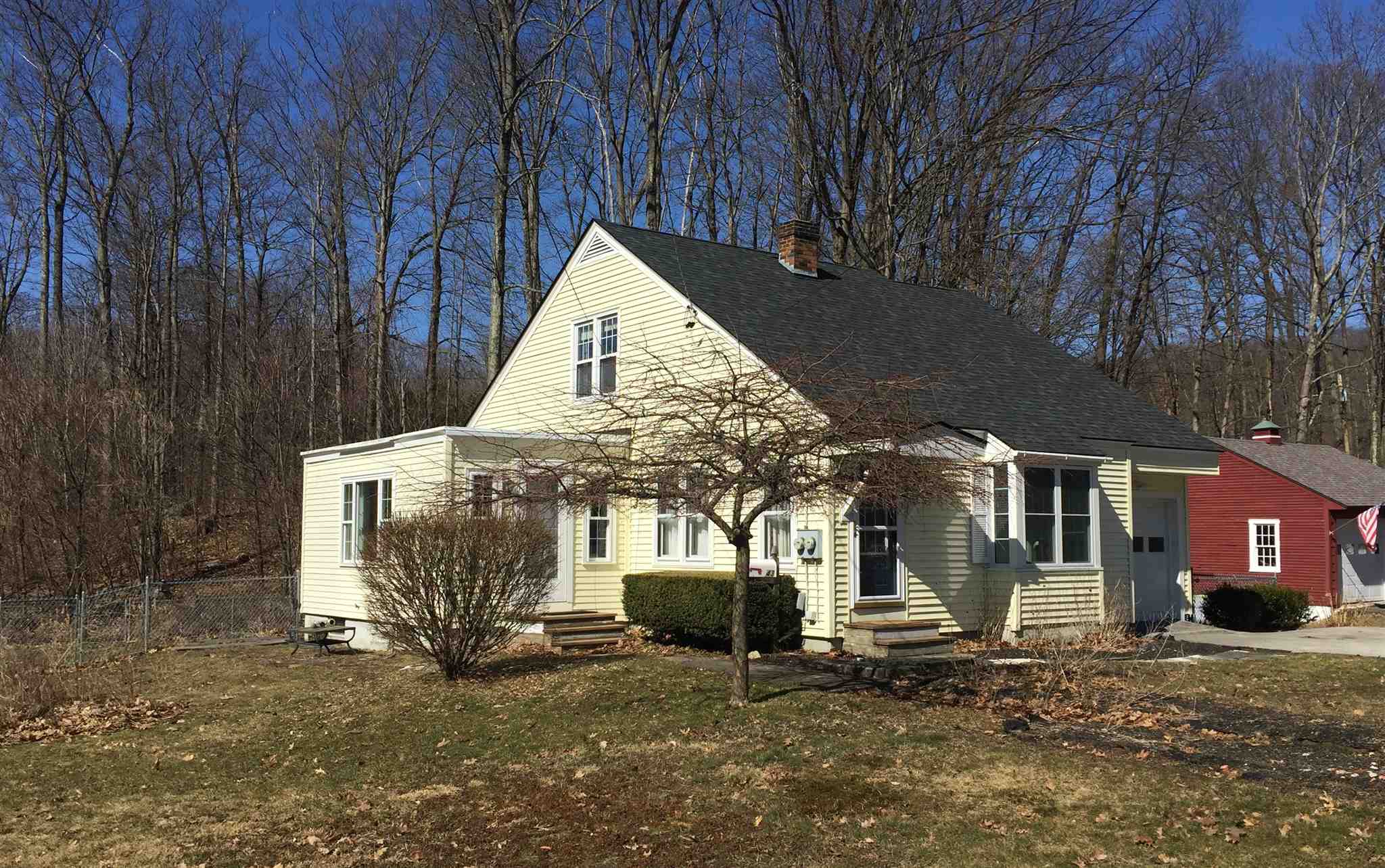 43 Cramton Avenue Rutland, VT 05701 - Photo 4 of 35
