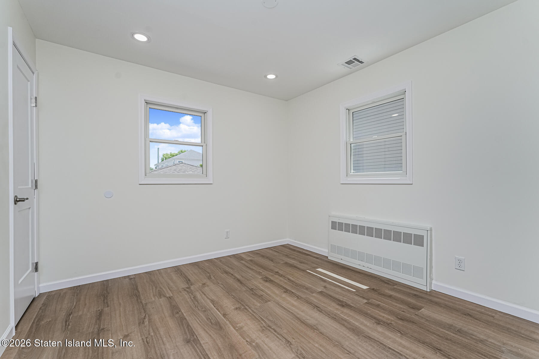 76 Mill Road Staten Island, NY 10306 - Photo 20 of 46 21