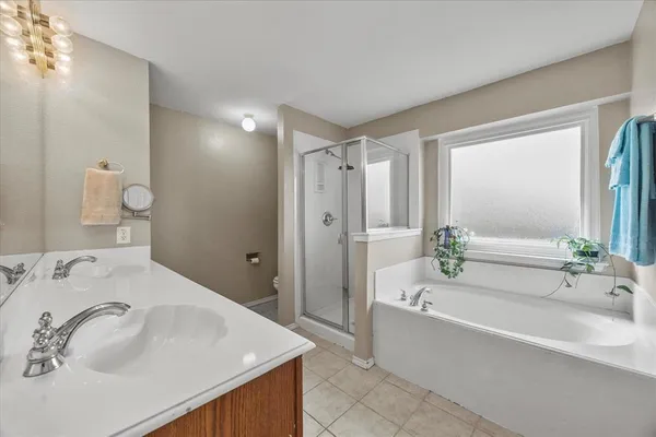 $280,000 | 302 Glen Oak Trail, Forney, TX 75126