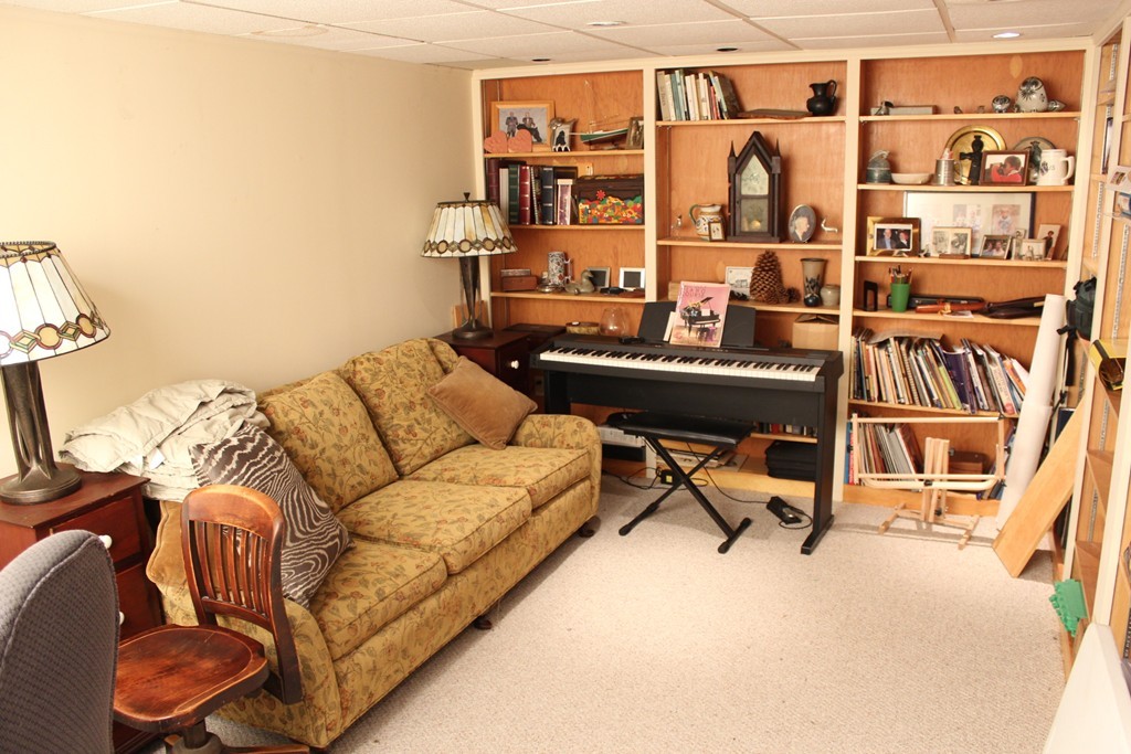 770 Salisbury Street, Unit 201 Worcester, MA 01609 - Photo 22 of 23