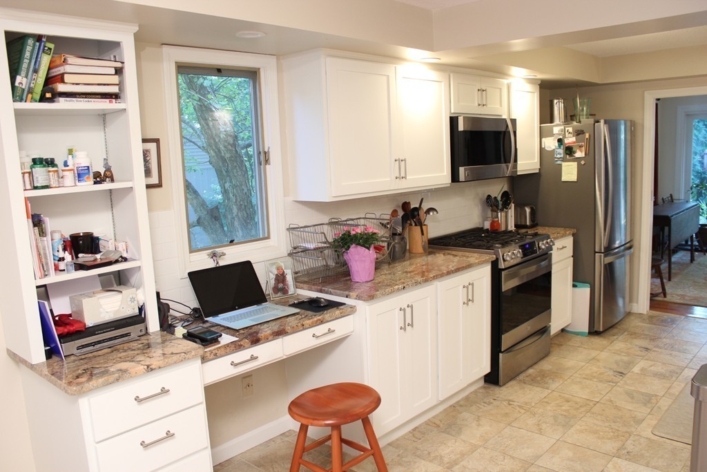 770 Salisbury Street, Unit 201 Worcester, MA 01609 - Photo 7 of 23