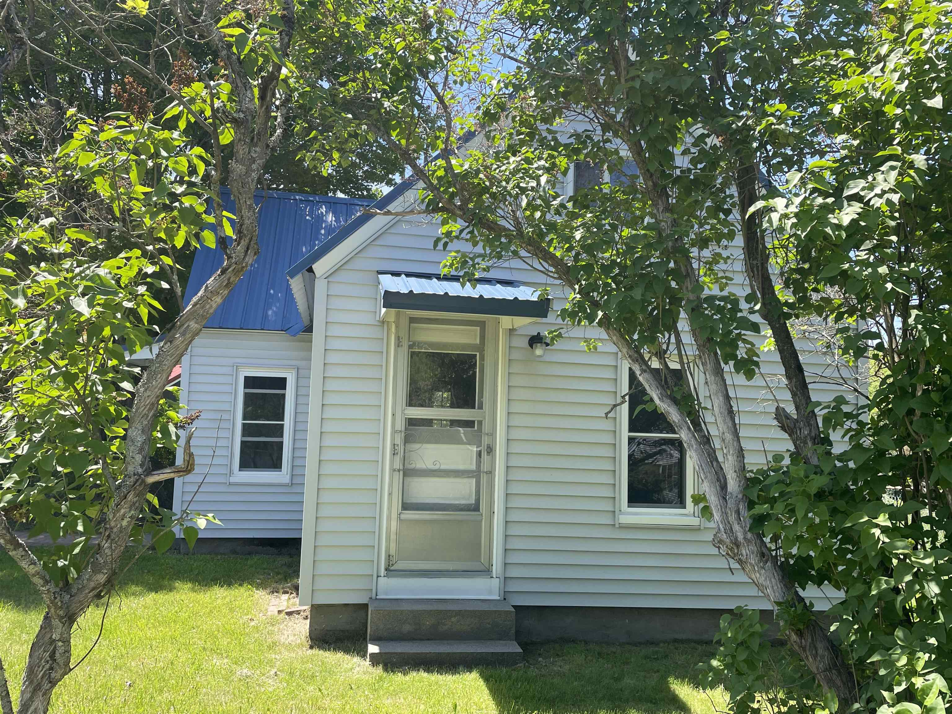 10 Deering Center Road Deering, NH 03244 - Photo 11 of 31