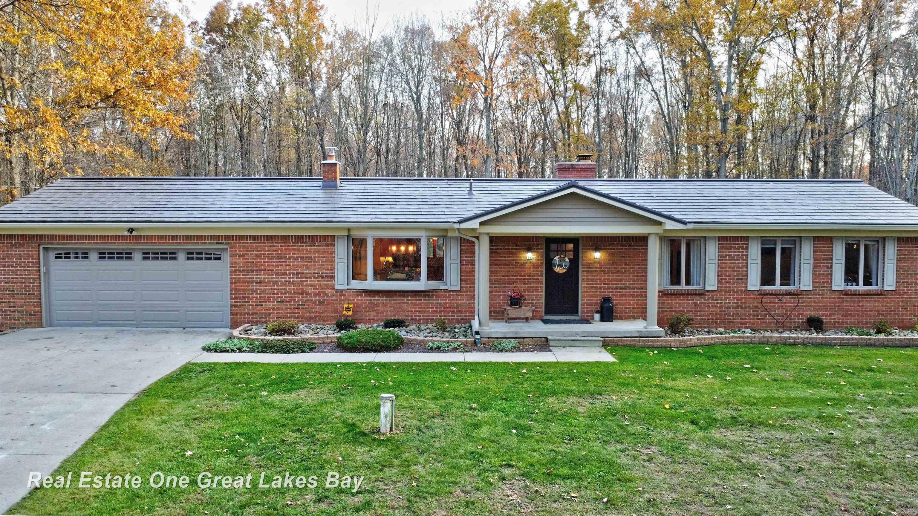 11207 Willard Road Montrose, MI 48457 - Photo 1 of 64