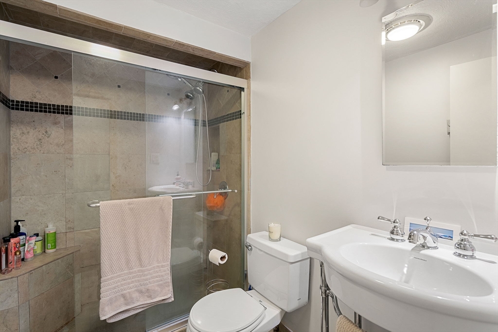 34 Washington Street, Unit 1A Boston, MA 02129 - Photo 12 of 18