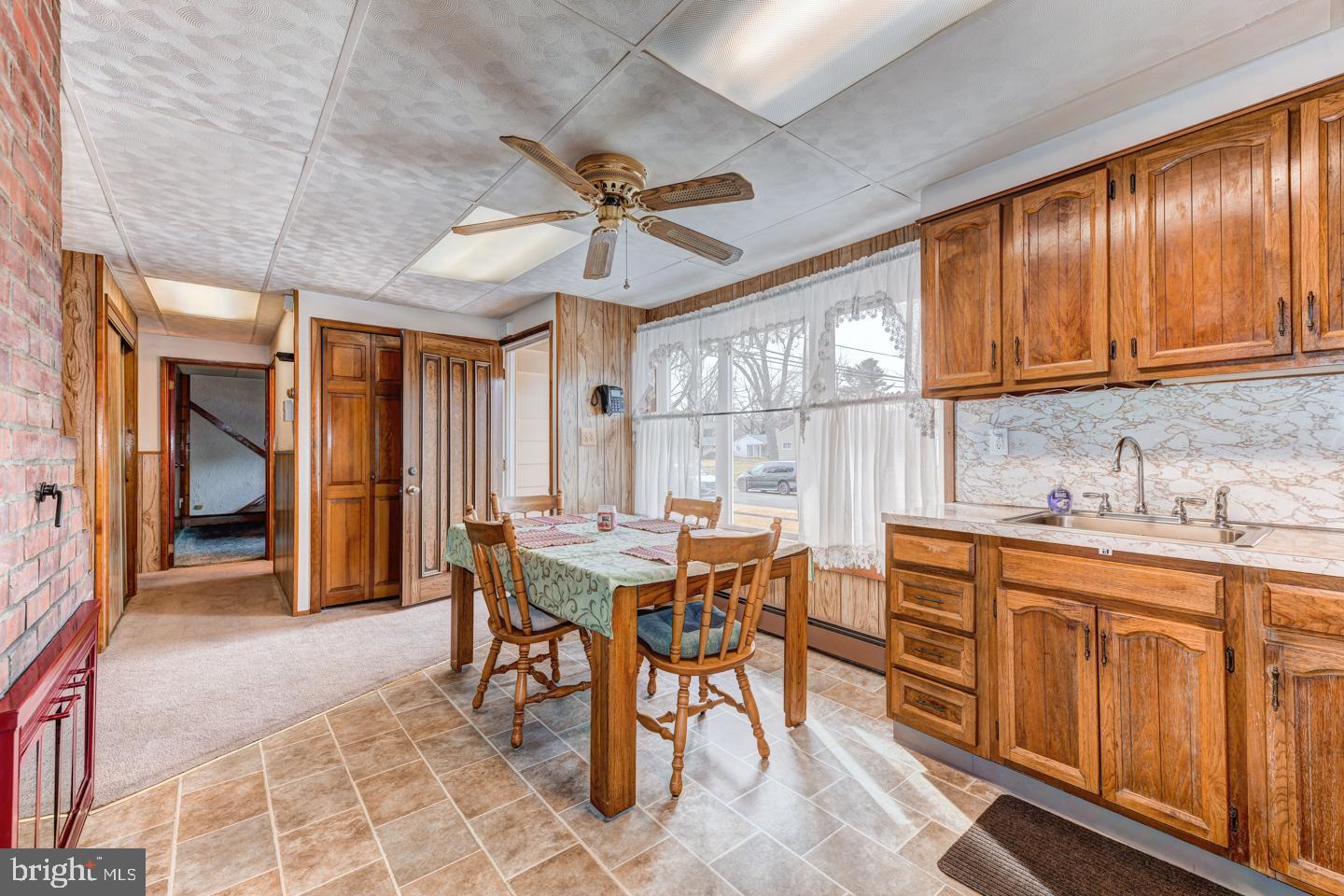 6 Beechtree Road Levittown, PA 19057 - Photo 3 of 16 Gallery Image 3