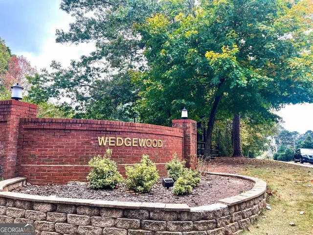 $169,999 | 6379 Wedgeview Drive, Tucker, GA 30084