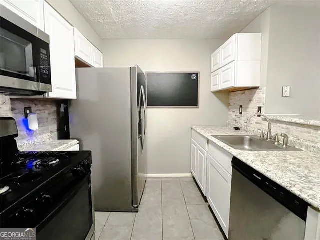 $169,999 | 6379 Wedgeview Drive, Tucker, GA 30084