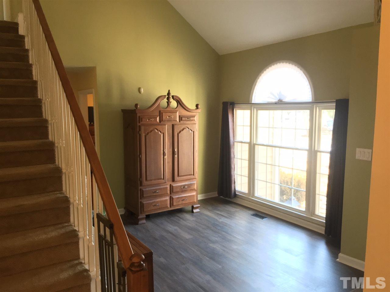 5416 Ingate Way Raleigh, NC 27613 - Photo 4 of 13