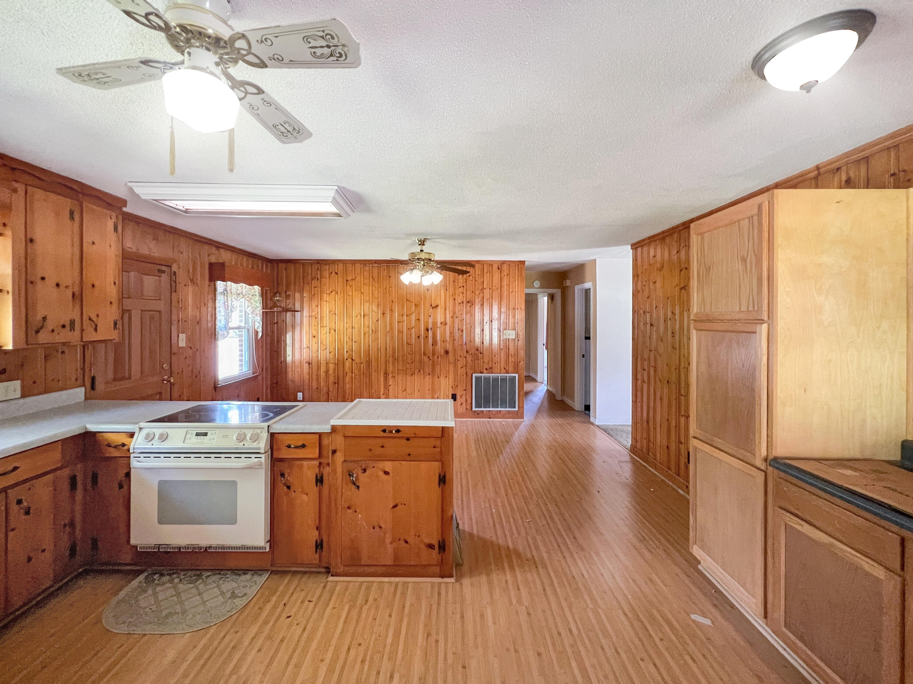 300 North Metts Street St. George, SC 29477 - Photo 2 of 15 300kitchen