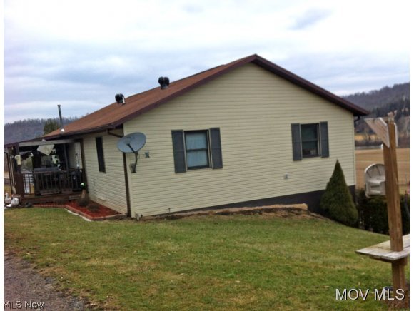 4595 Muskingum River Road Lowell, OH 45744 - Photo 3 of 20 Gallery Image 3