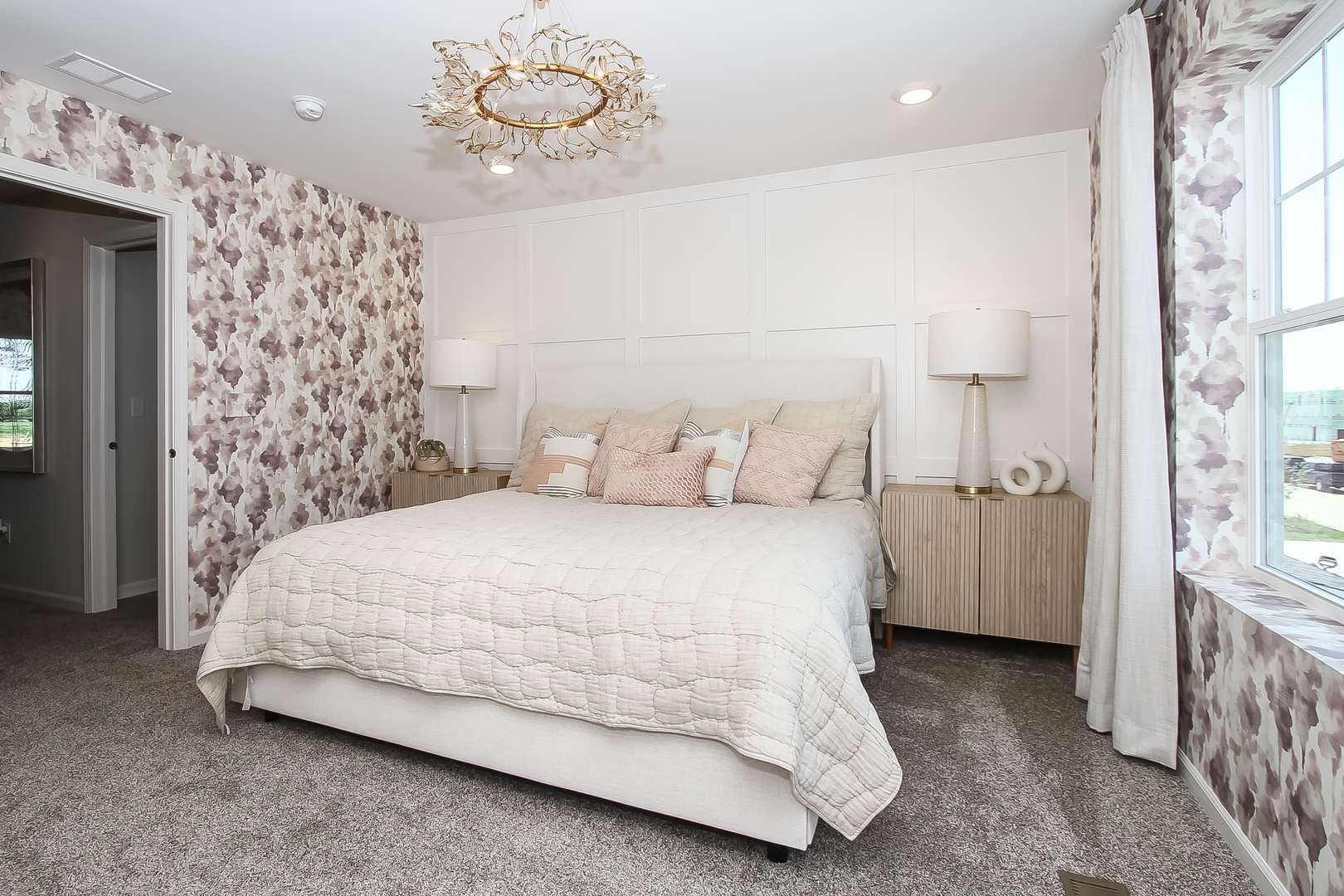 519 Comstock Road South Elgin, IL 60177 - Photo 13 of 28 Gallery Image 13