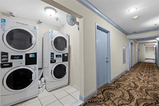 $5,200 | 530 Ocean Drive, Unit 103A/104A, Miami Beach, FL 33139