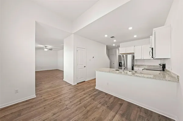 $2,025 | 116 Desert Hare Drive, Jarrell, TX 76537