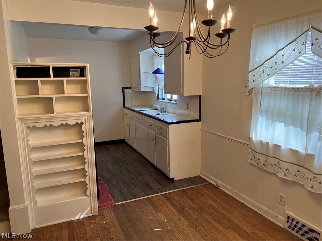 3297 Warren Road Cleveland, OH 44111 - Photo 7 of 19 Gallery Image 7